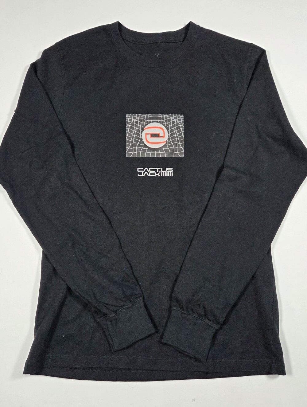 Nike Black Long-Sleeve Cactus Jack Graphic Tee with Red Accent